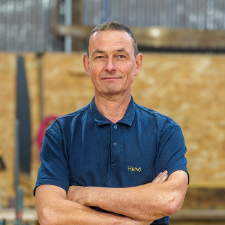 portrait de Hervé Conducteur poids lourd et grutier