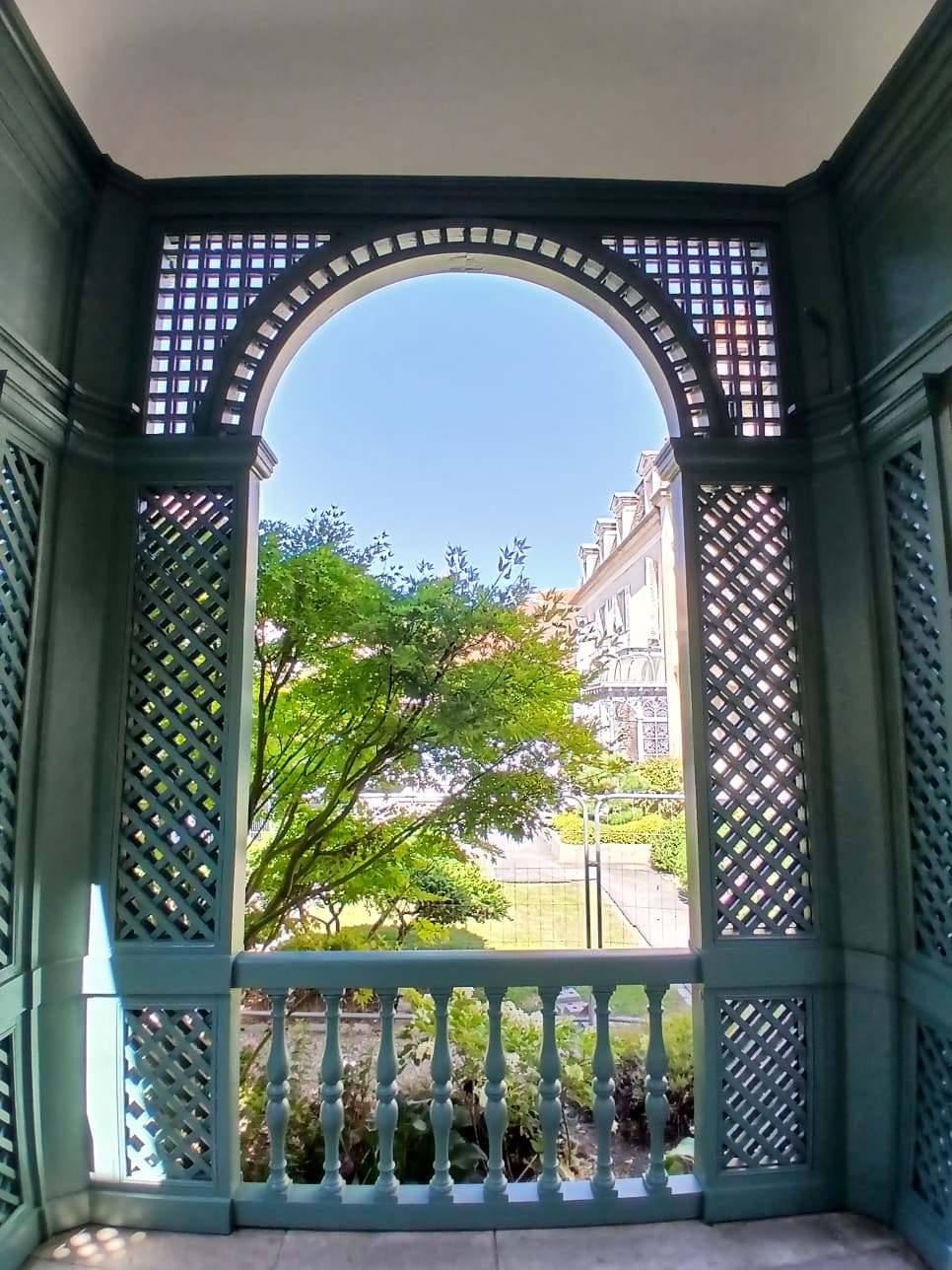 Réalisation Art du Trait : Gloriette d’un domaine viticole